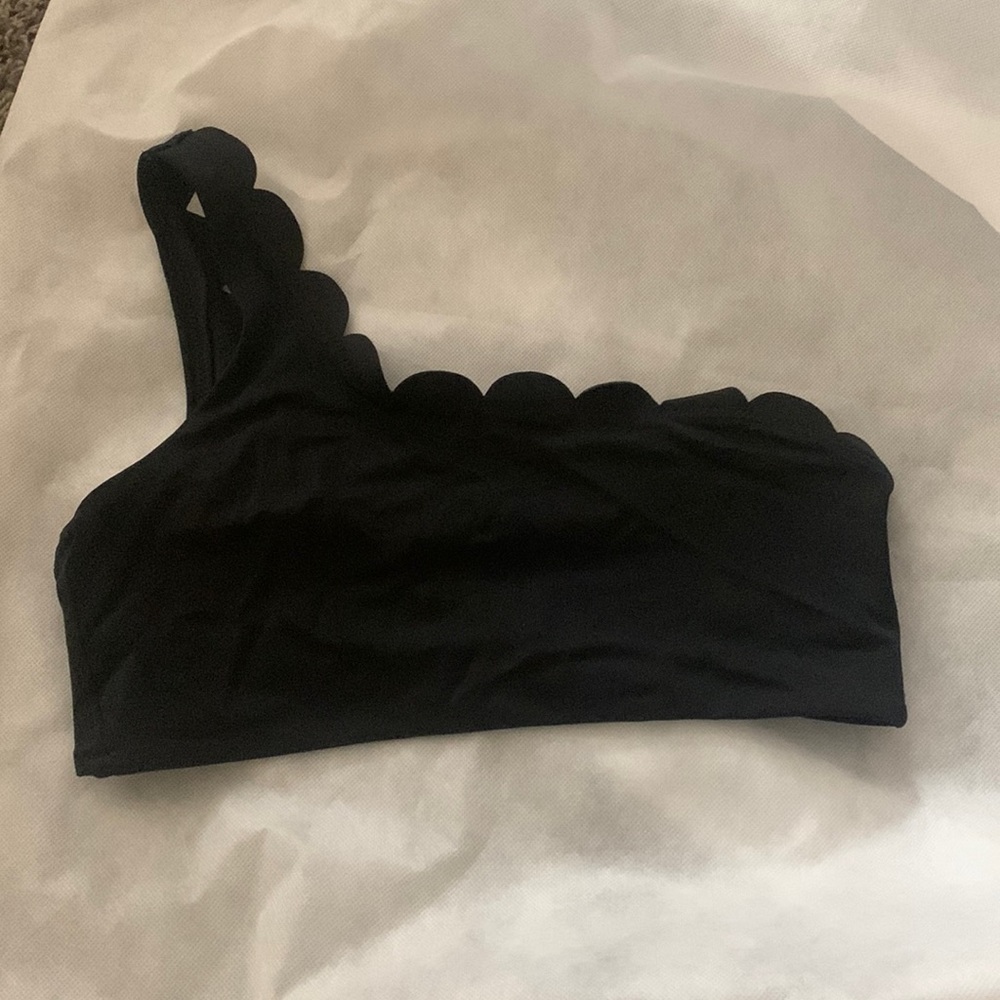 Chelsea28 black swimsuit top size S